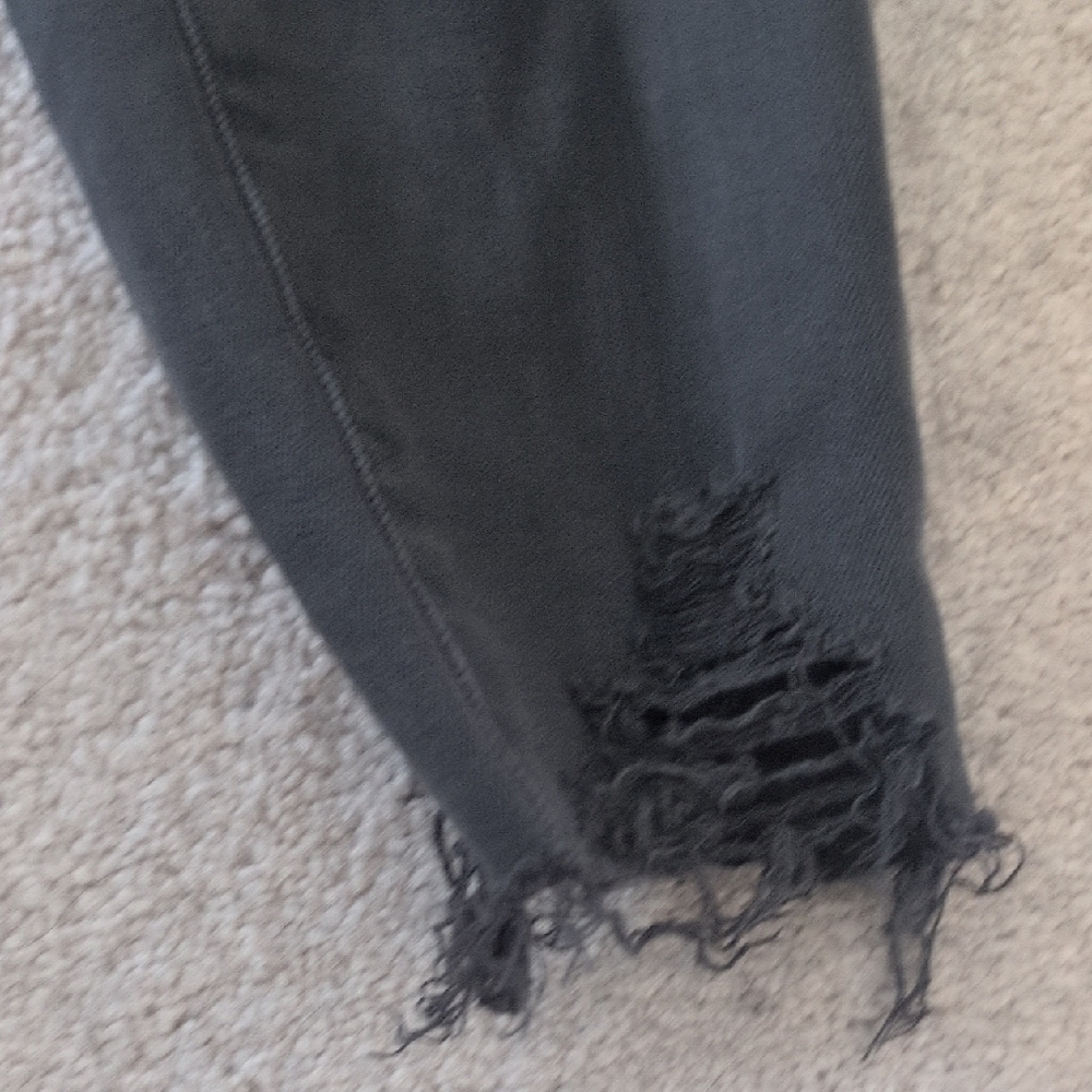 Good American Charcoal Jeans - Picture 2 of 5